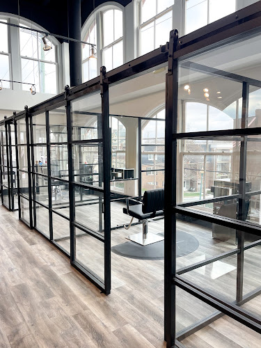 Salon & Company Suites