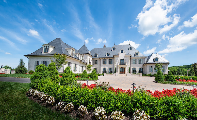 Creighton Enterprises Custom Homes