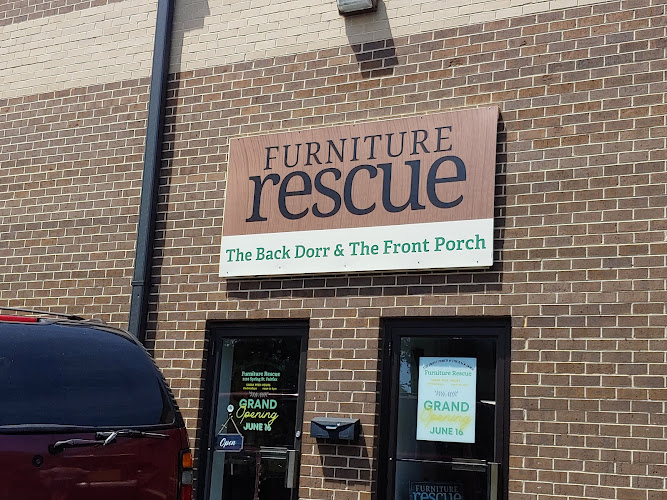 Furniture Rescue – The Back Dorr